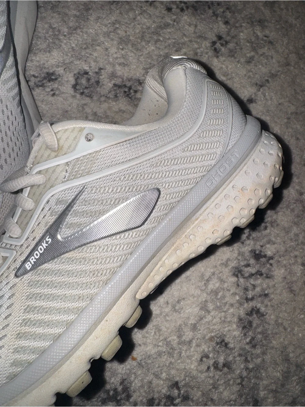 Brooks Ghost 12 Running Shoes